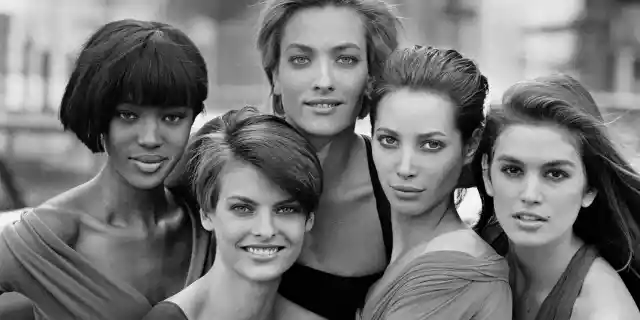 CHRISTY TURLINGTON, CINDY CRAWFORD, LINDA EVANGELISTA, NAOMI CAMPBELL, TATJANA PATITZ, VOGUE GREAT BRITAIN, NEW YORK, USA, 1989