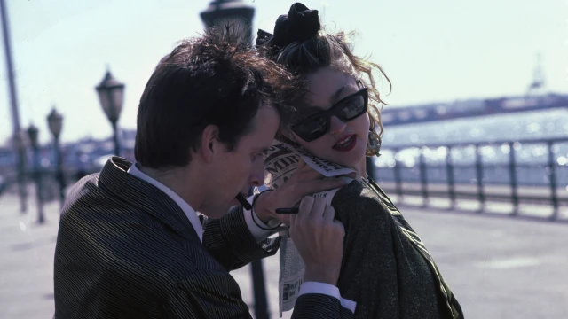 2510_DesperatelySeekingSusan_05