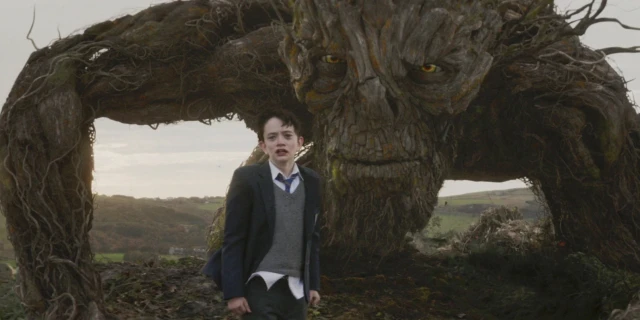 2512_AMonsterCalls_03