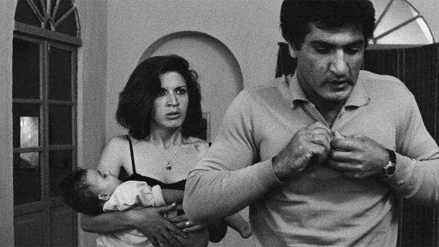 2601_BrickAndMirror_01