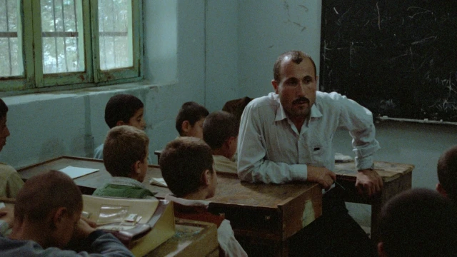 2601_WhereIsMyFriendsHouse_04