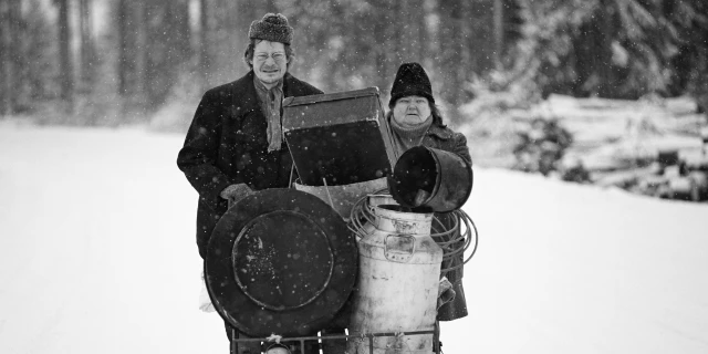 2602_SilentTrilogy_04