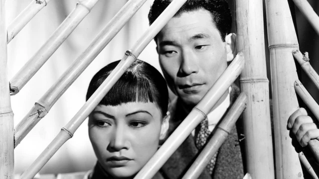 2603_DaughterOfShanghai_02