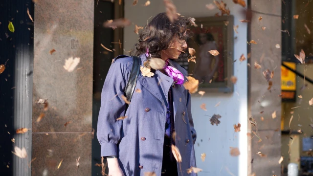 2603_LaurenceAnyways_02