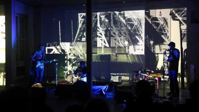 2604_TippingPoint_01