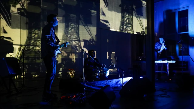 2604_TippingPoint_03