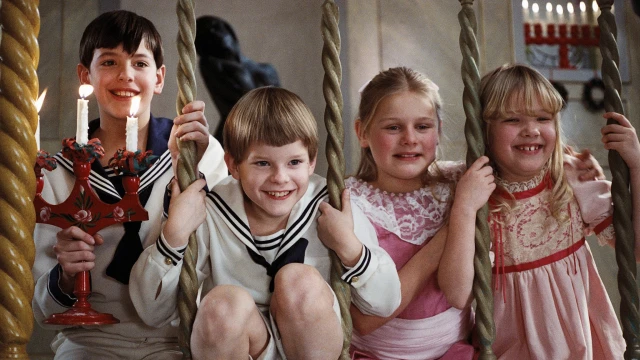 2605_FannyAndAlexander_02