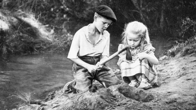 2605_JeuxInterdits_02