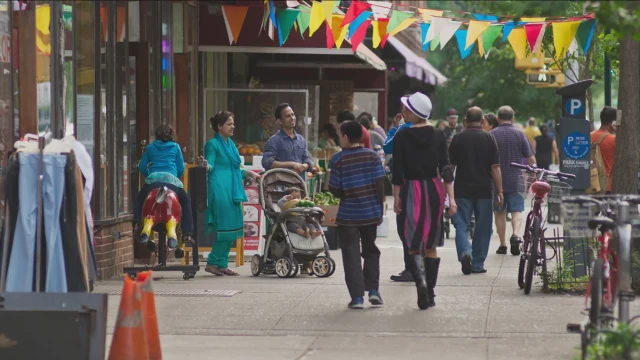 2606_InJacksonHeights_01