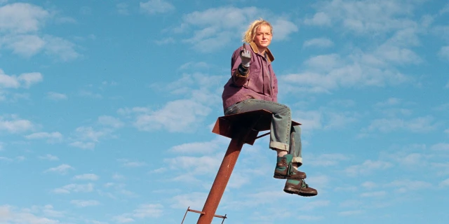 2606_TheLoveThatRemains_03