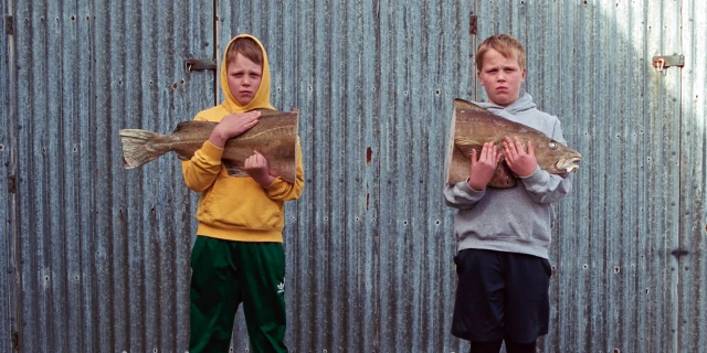 2606_TheLoveThatRemains_02