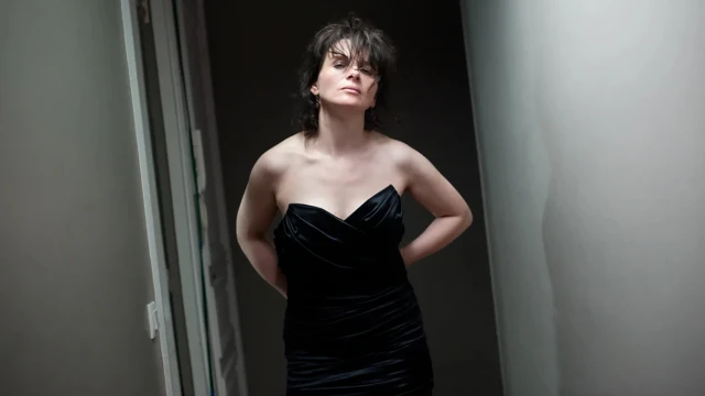 2607_Elles_01