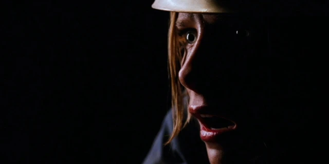 2611_TheDescent_02