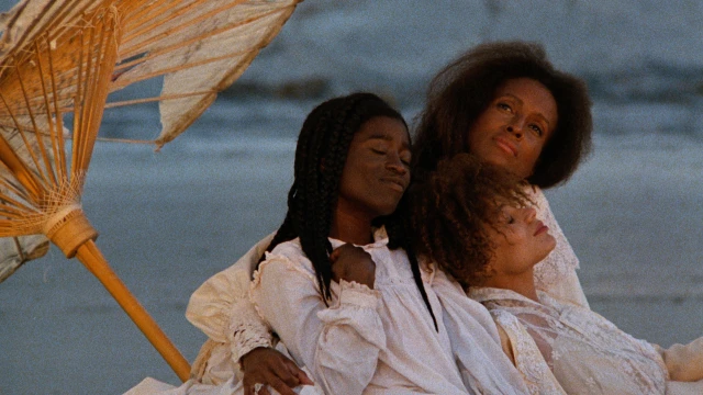 2704_DaughtersOfTheDust_01