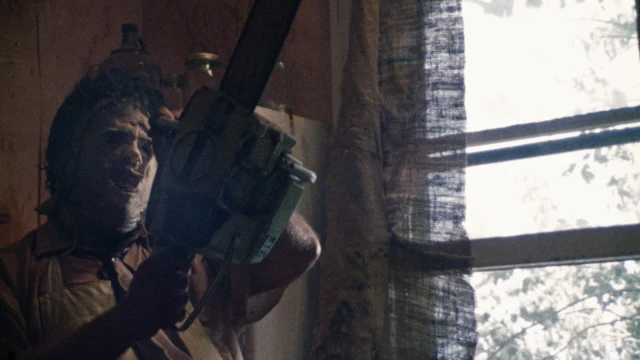 2704_TheTexasChainSawMassacre_05