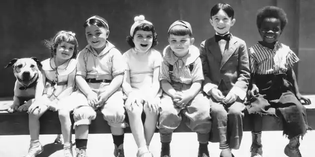 Our Gang (from left: Pete the pup, Darla Hood (1931-1979), US child actress, George McFarland (1928-1993), US child actor, Dorothy DeBorba (1925-2010), Eugene Gordon Lee (1933-2005), Carl Switzer (1927-1959), US child actor, and Billie Thomas (1931-1980)) pose for a publicity portrait, circa 1935. Later known as &#039;The Little Rascals&#039; the comedy shorts starred Hood as &#039;Darla&#039;, McFarland as &#039;Spanky&#039;, DeBorba as &#039;Dorothy&#039;, Lee as &#039;Porky&#039;, Switzer as &#039;Alfalfa&#039;, and Thomas as &#039;Buckwheat&#039;. (Photo by Silver Screen Collection/Getty Images)