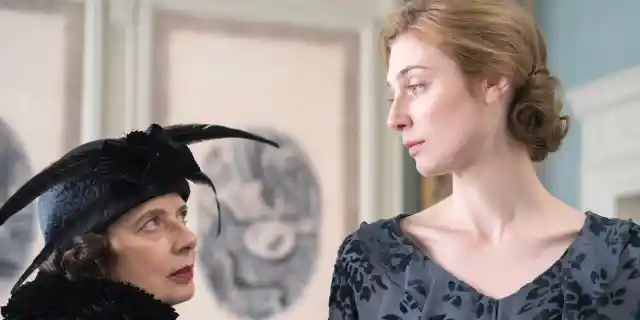 HANDOUT IMAGE: Isabella Rossellini as “Lady Sackville” and Elizabeth Debicki as “Virginia Woolf”  and  in Chanya Button’s Vita &amp;amp; Virginia.  *USE ONLY WITH DIRECT COVERAGE OF (movie), ACROSS PLATFORMS, NO SALES, NO TRADES*. NO SALES. NO TRADES. FOR USE ONLY WITHIN THE MOVIE&#039;S PUBLICITY WINDOW. Image from  IFC Films press site.  Credit: IFC Films